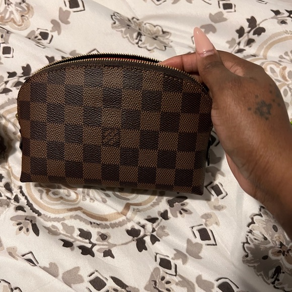 Authentic Louis Vuitton cosmetic pouch - Picture 1 of 3